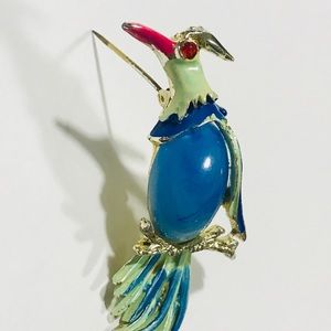 VINTAGE ENAMEL&LUCITE BIRD BROOCH